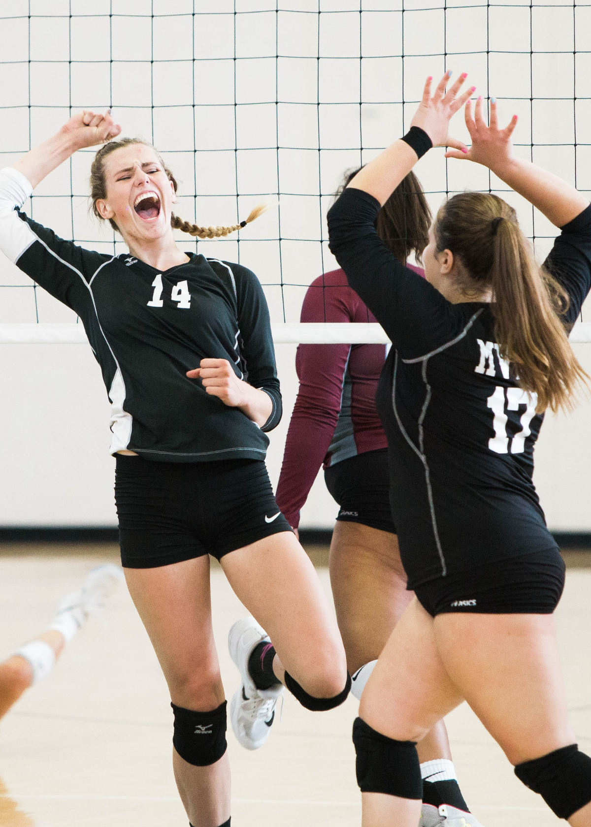 The Best Volleyball Knee Pads to Keep You Protected on the Court