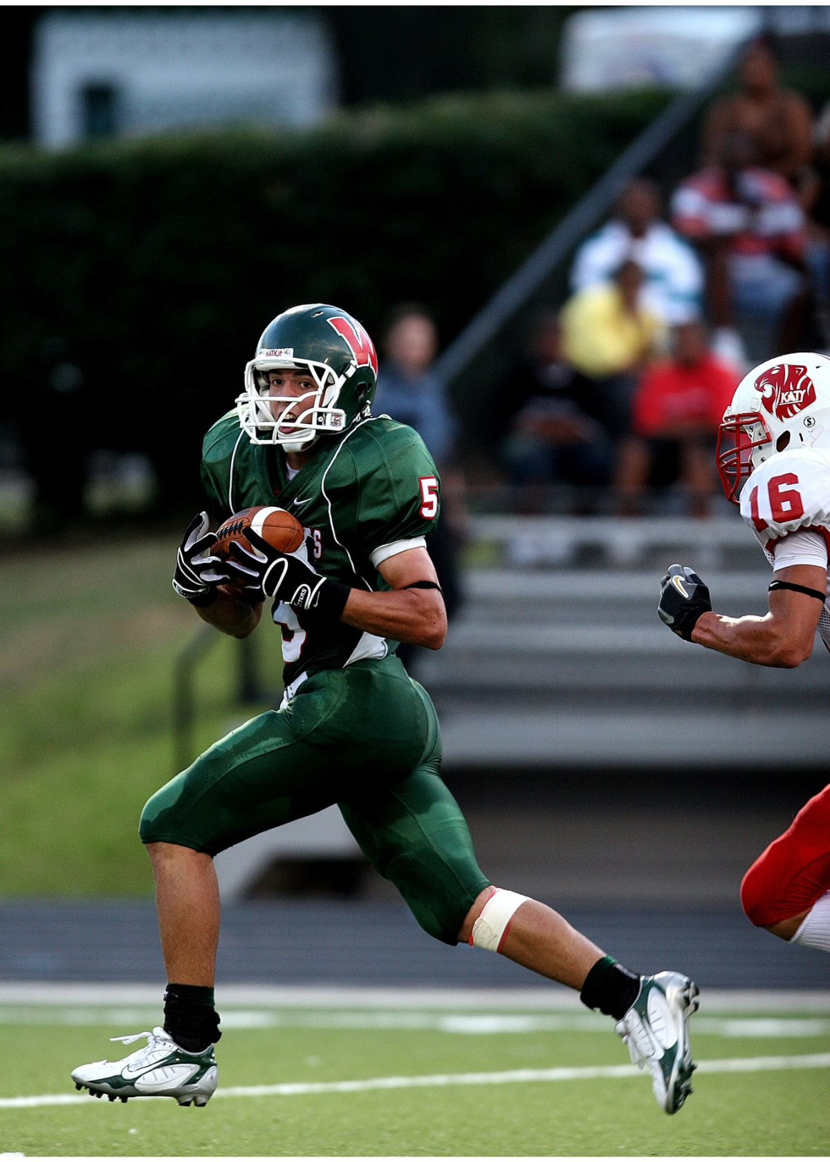 Protect and Perform: The Ultimate Guide to the Top 9 Football Girdles for Football Fanatics!