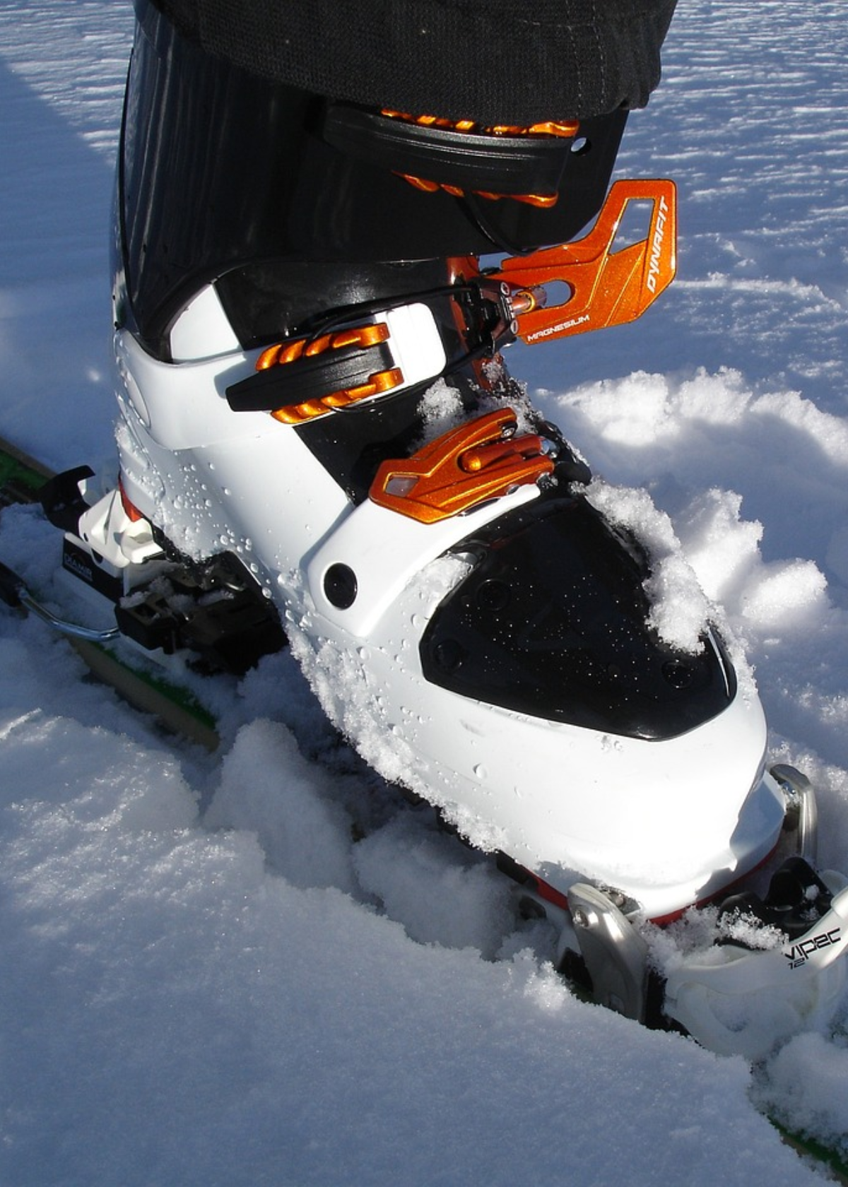 Top 10 Best Ski Boots for Wide Feet - With Buying Guide