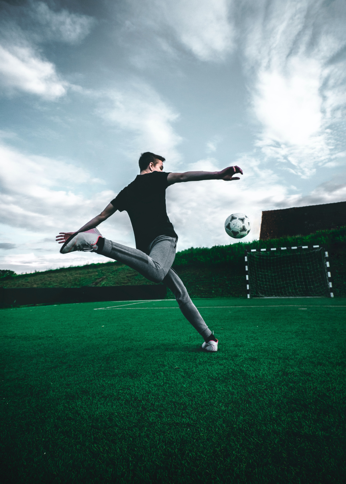 Up Your Game: The Top 10 Best Soccer Rebounders for Skillful Training Sessions!